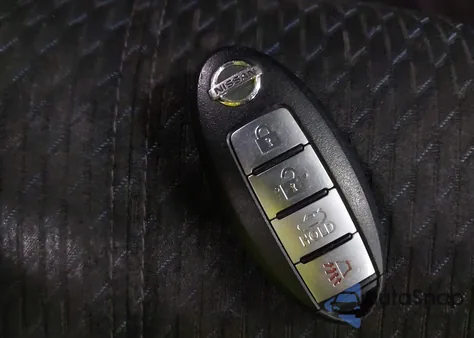 2015 Nissan Sentra Sr z USA, uszkodzony, nr VIN 3N1AB7APXFY313884